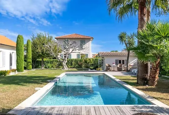 Petit - Cap D'antibes * Αντίμπ